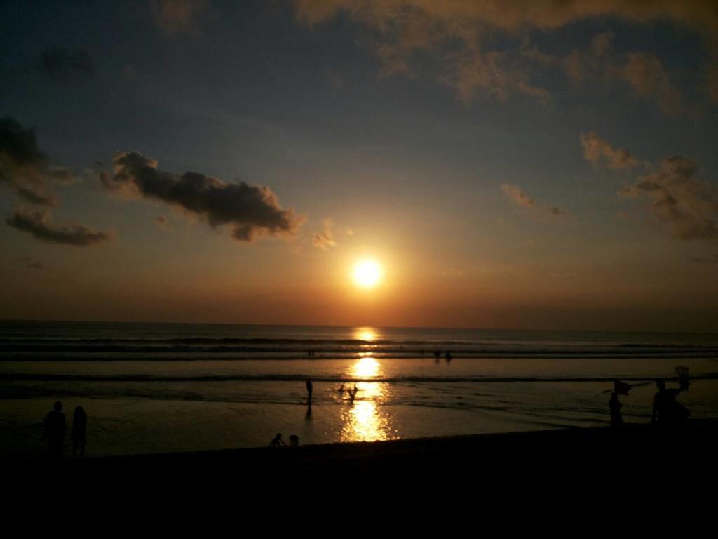 Qb Sleep Capsule Hotel Kuta Lombok Eksteriør billede